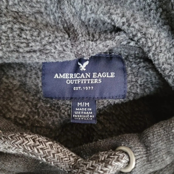 AMERICAN Eagle Grey and pink Hoodie - Picture 5 of 5